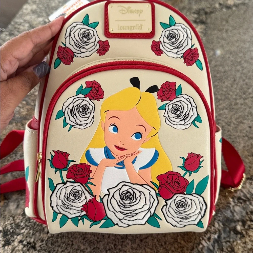ALICE IN WONDERLAND COLOR CHANGING ROSES BACKPACK - Picture 5 of 6